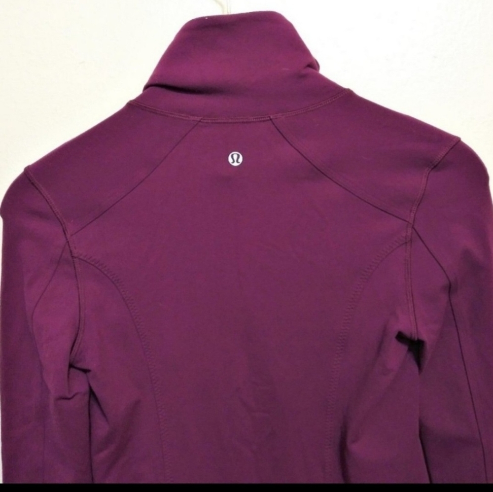Lululemon Jacket - Picture 3 of 6